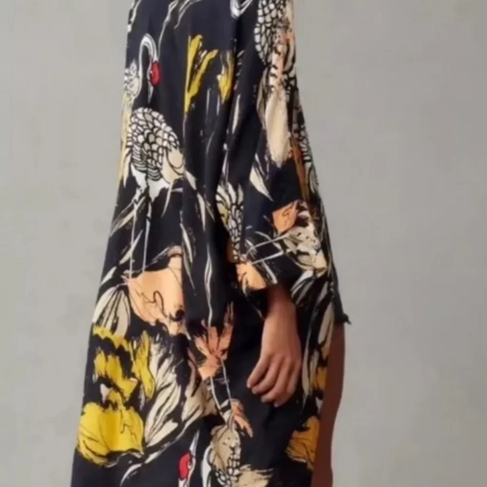 Bel Kazan Kimono with Black, Pink, and Yellow Accents - Picture 4 of 7